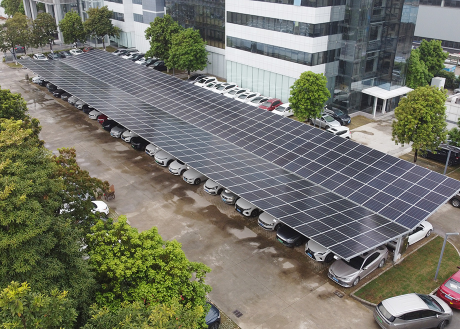 防水防曬還能充電！這個(gè)“光伏+車棚”絕了！
